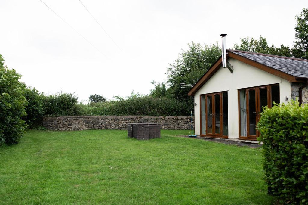 The Anchorage & The Tackleshed Hotel Llancarfan Room photo